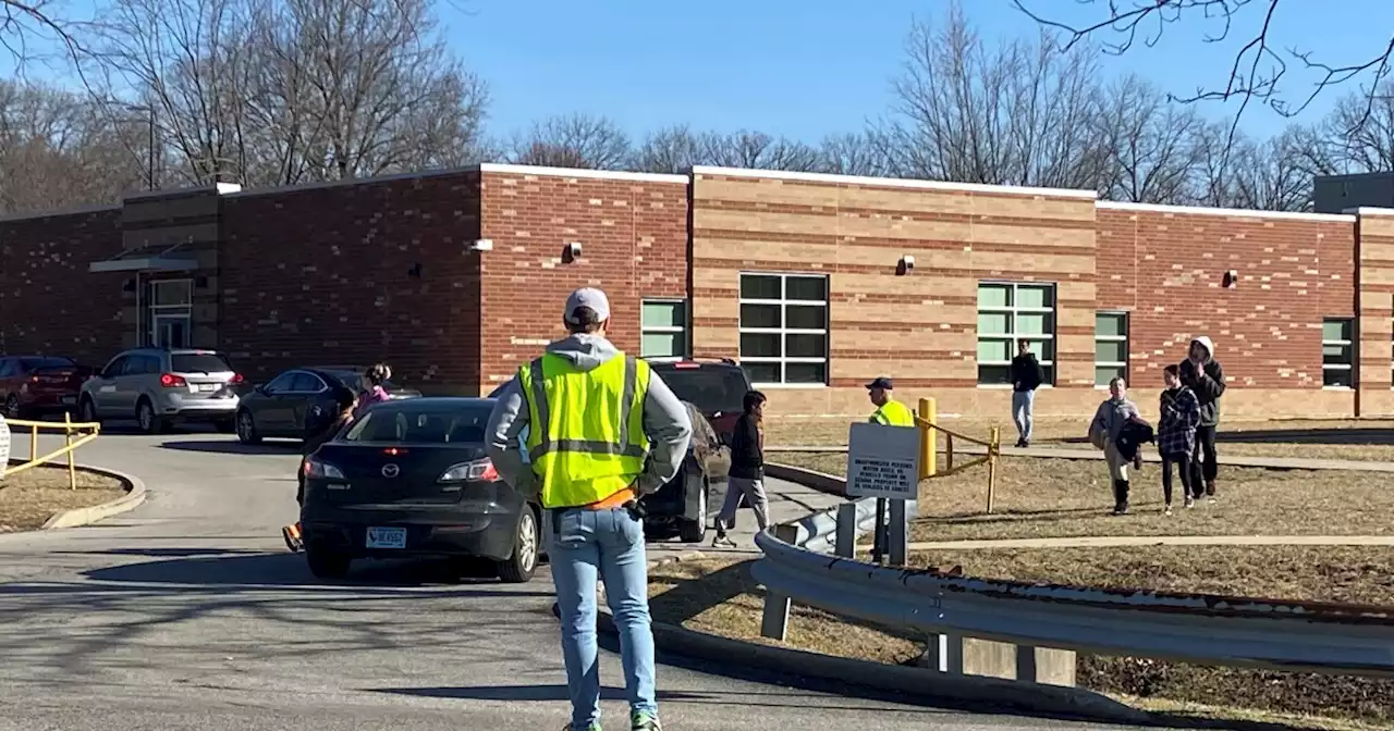 Community rallies around teacher whose classroom was destroyed in crash at Douglas MacArthur