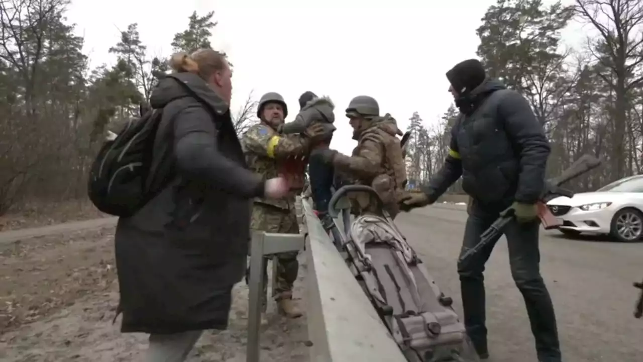 Russia sets cease-fire for evacuations in Ukraine amid heavy shelling