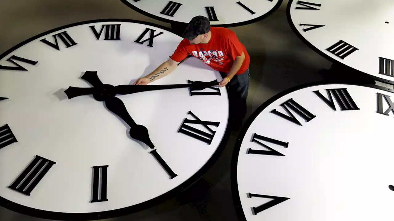 Get ready for less sleep, later sunsets: Daylight saving time 2022 begins Sunday, March 13