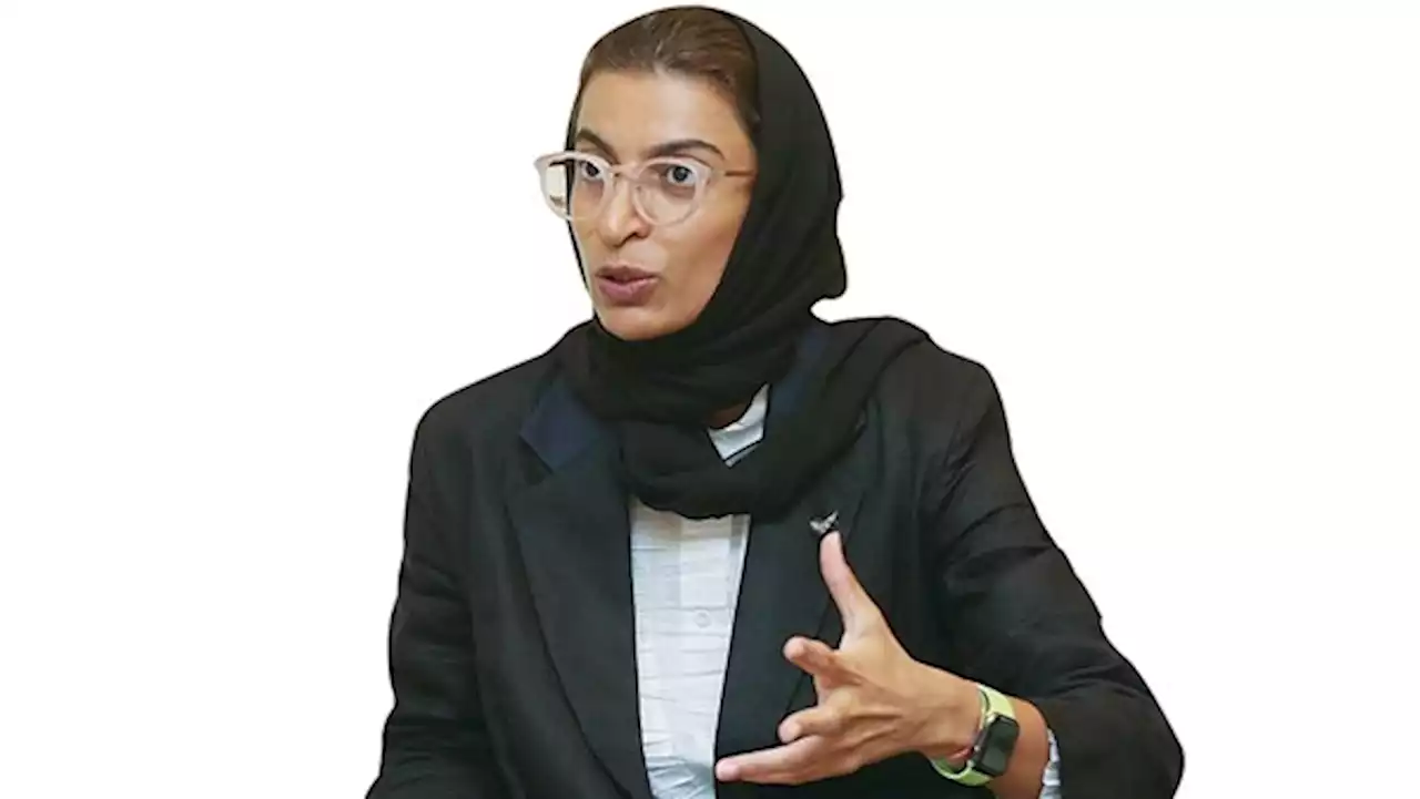 أبوظبي تثمّن إنجازات المرأة في قمة 30/50