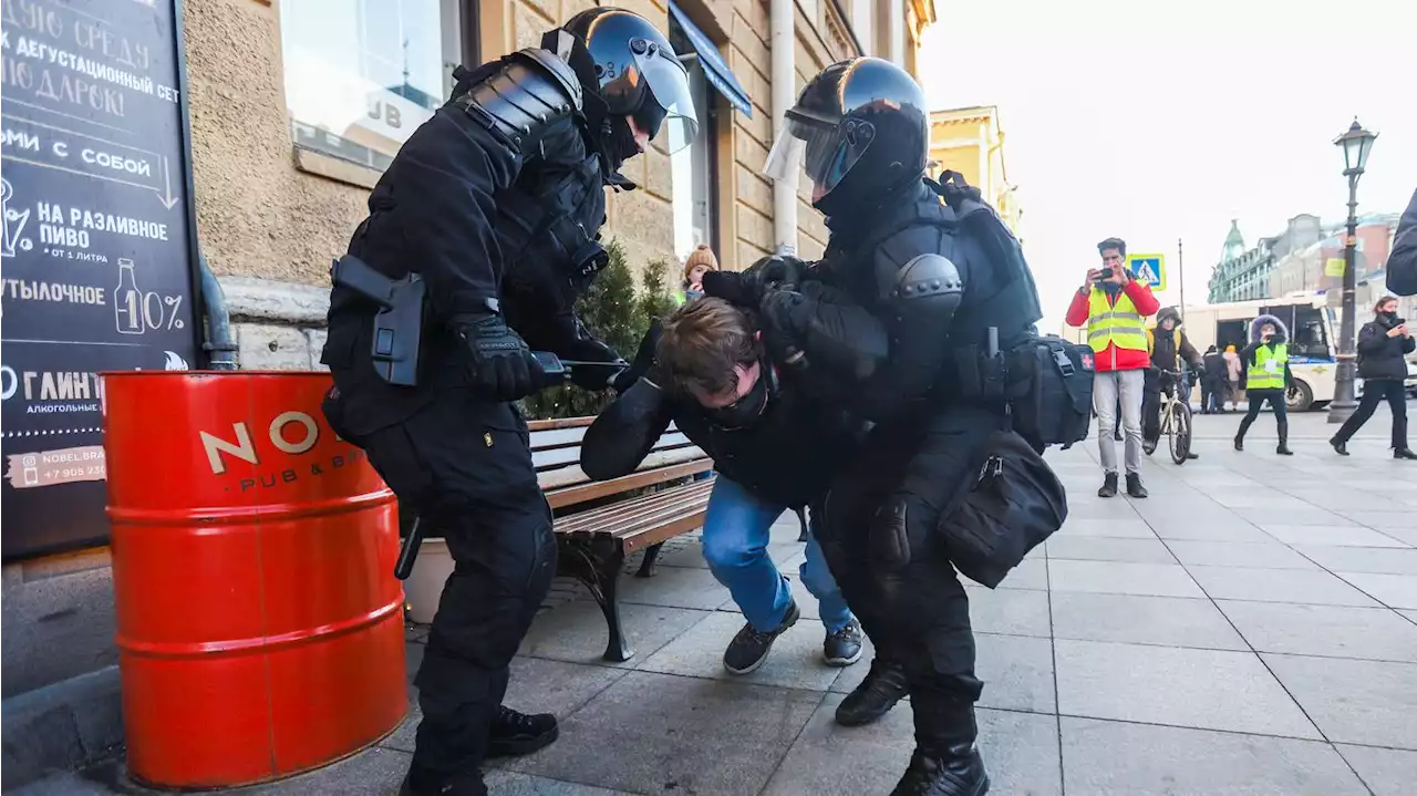 'Military censorship': Police in Russia detain over 4,300 more anti-war protesters