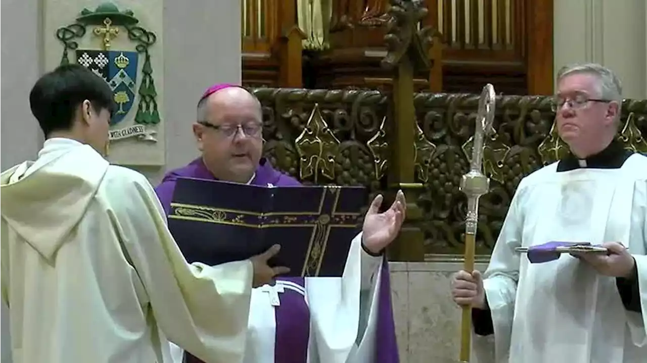 Hundreds gather at Cleveland’s Cathedral of St. John the Evangelist for emotional prayer service supporting Ukraine