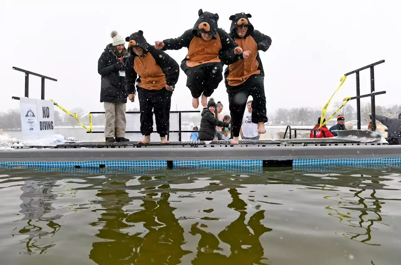 PHOTOS: 2022 Denver Polar Plunge at Wash Park