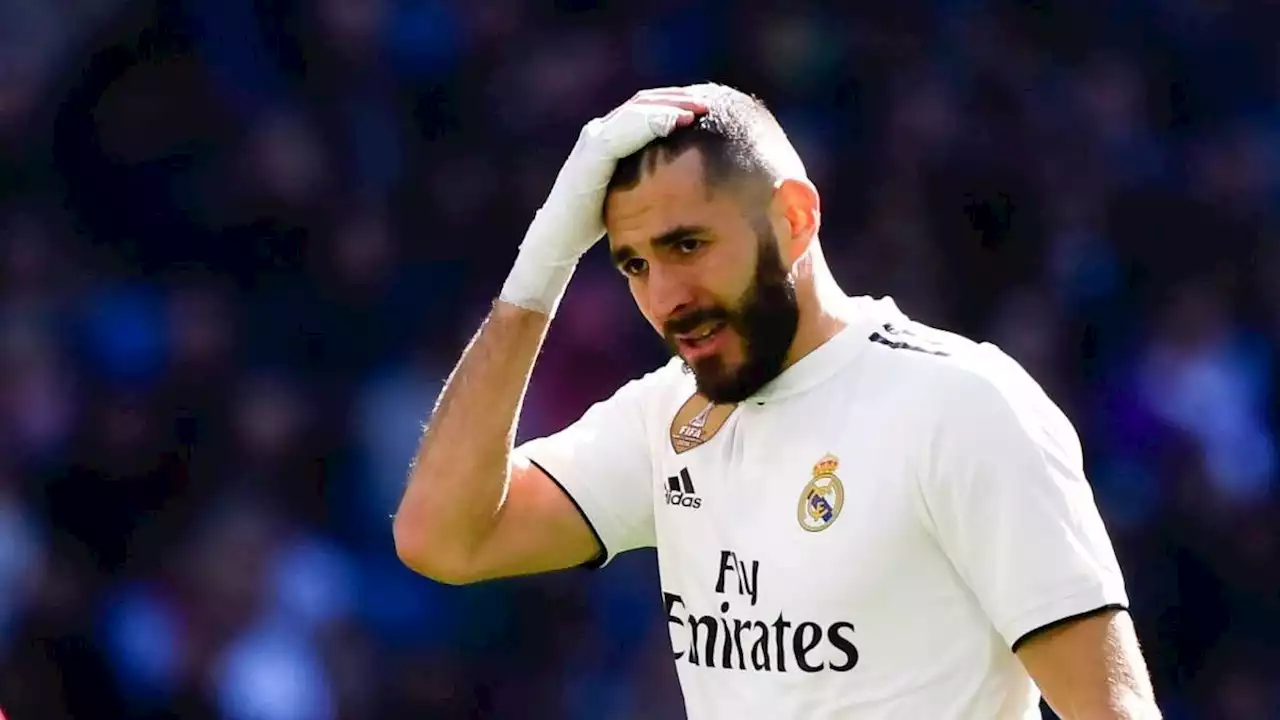 بنزيمة يلعب مع ريال مدريد 'مكسوراً' منذ 3 سنوات! (صورة)
