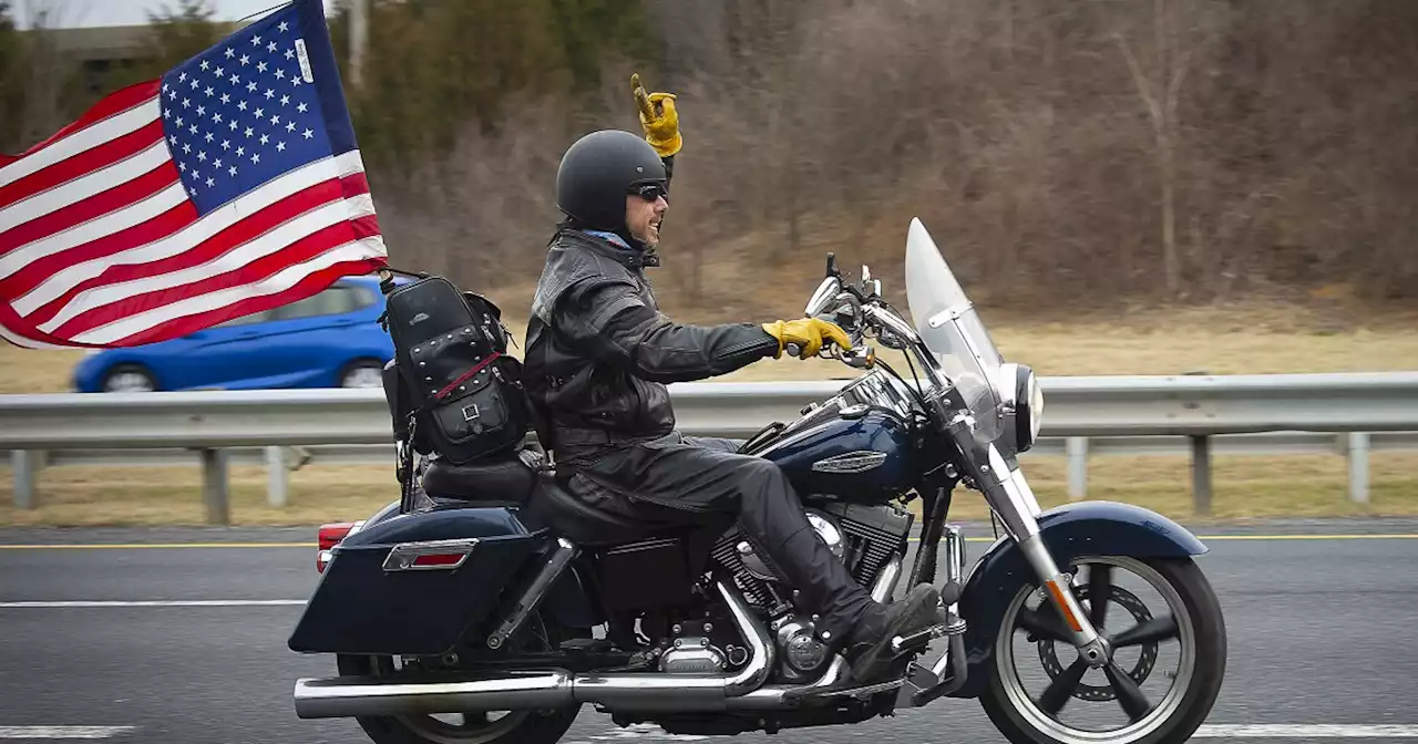 Convoy protesting COVID-19 mandates does Beltway circuit in Washington