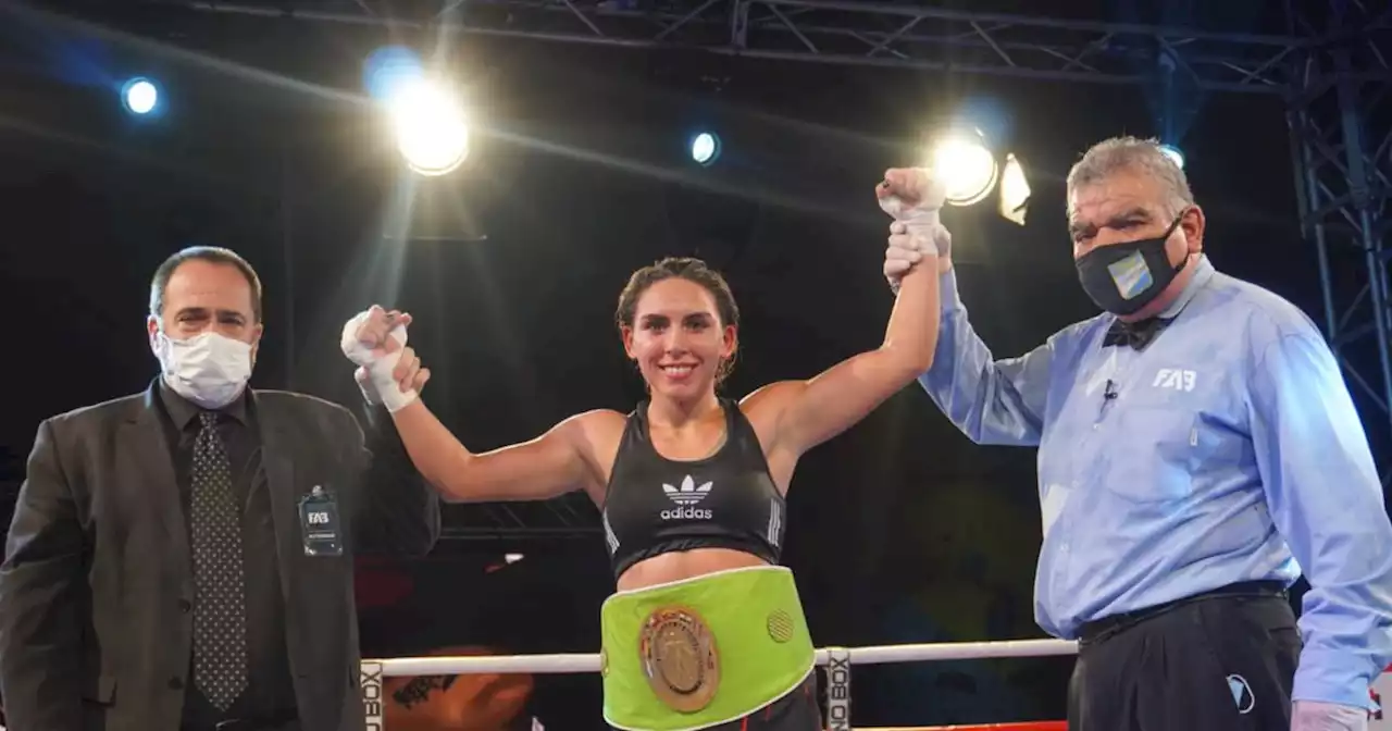 Boxeo en el Polideportivo General Paz: Retuvo “la Muñeca” Merino y “Caña” García afianzó su invicto | Mundo D | La Voz del Interior