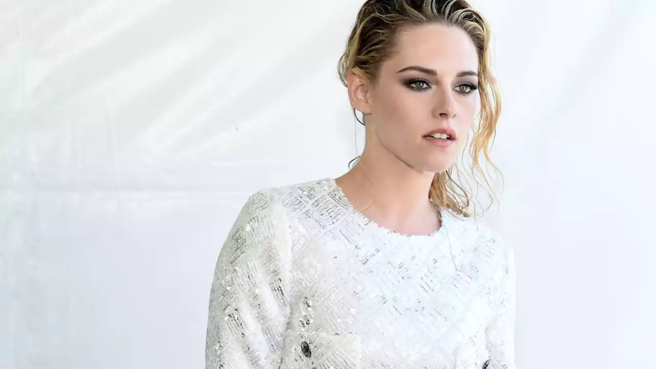 Kristen Stewart Is 'Truly Astounded' by Her Oscar Nomination for Her Portrayal of Princess Diana