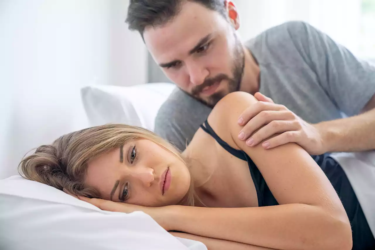 Frequent porn viewing makes men lousy in the bedroom: study