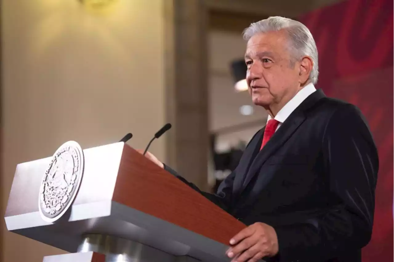 AMLO llama a seguir moralizando al país tras violencia en Estadio Corregidora de Querétaro