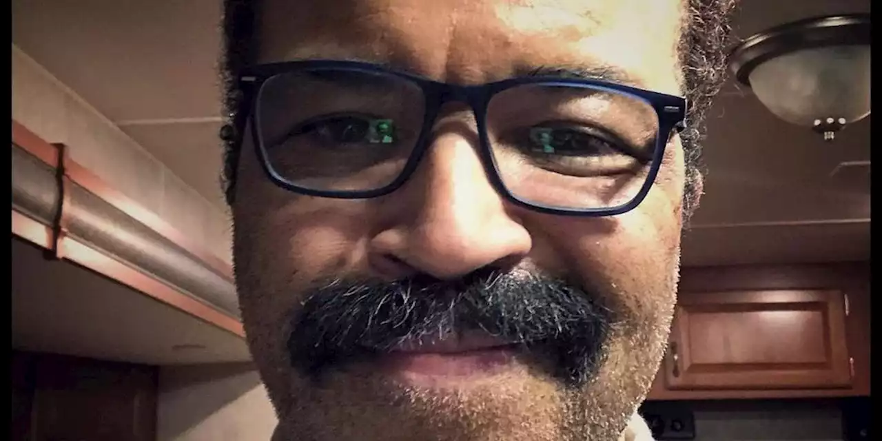 The Batman’s Jeffrey Wright Celebrates Release With Throwback Gordon Image