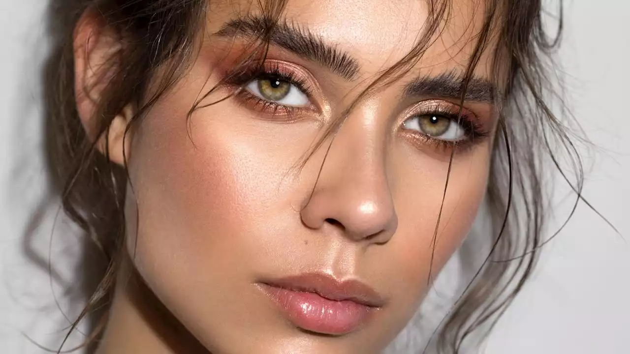 Soap Brows: Das steckt hinter dem Augenbrauen-Trend