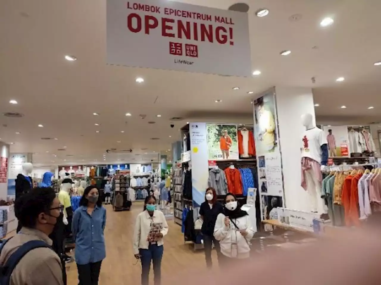 MotoGP Mandalika, Uniqlo Gandeng UMKM di Lombok Epicentrum Mall