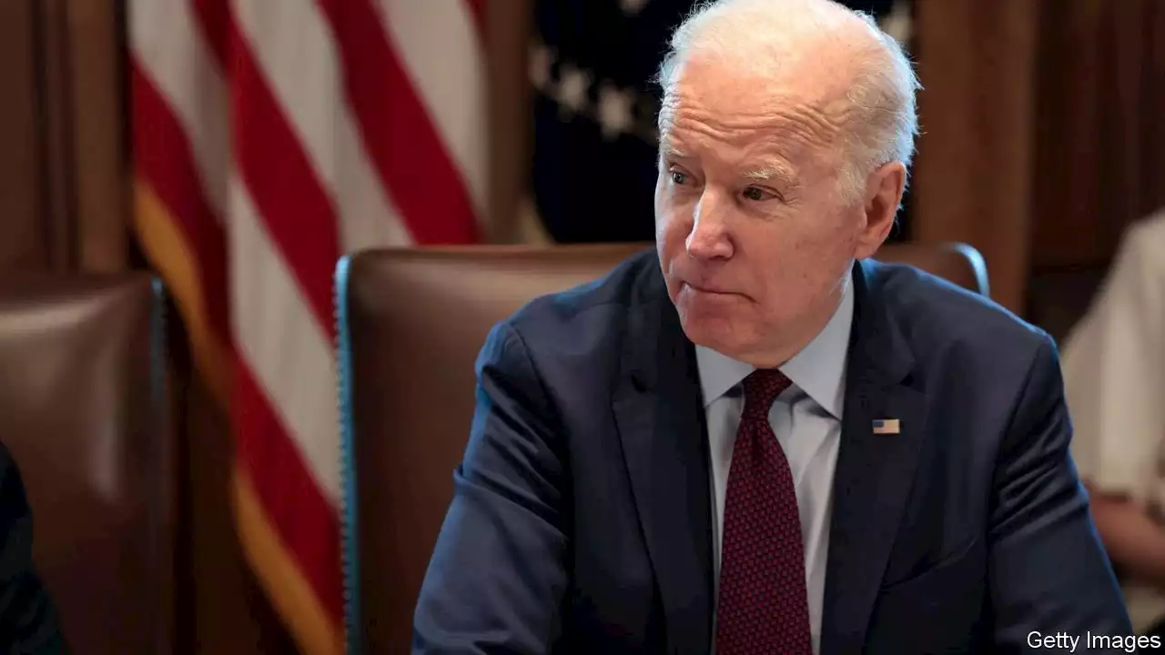 Will the war in Ukraine make Joe Biden popular at home?