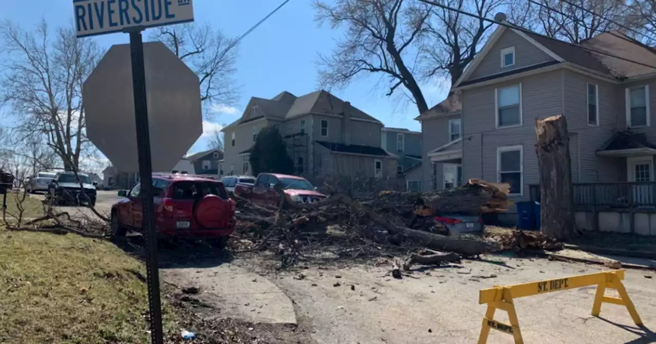 NWS confirms EF0 tornado caused damage near Royal Center in Cass County