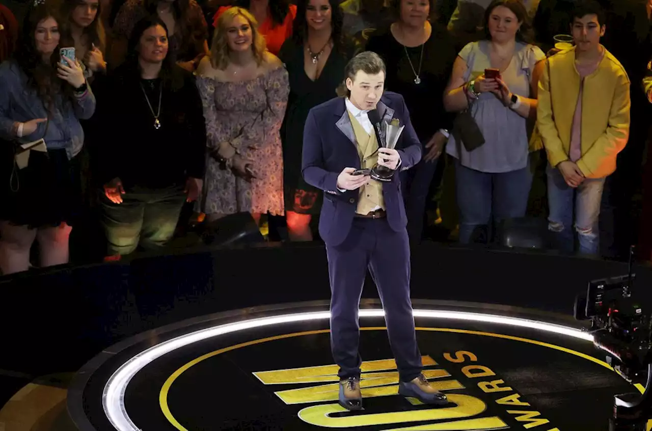 Here’s Morgan Wallen’s Speech After Winning Album of the Year at 2022 ACM Awards