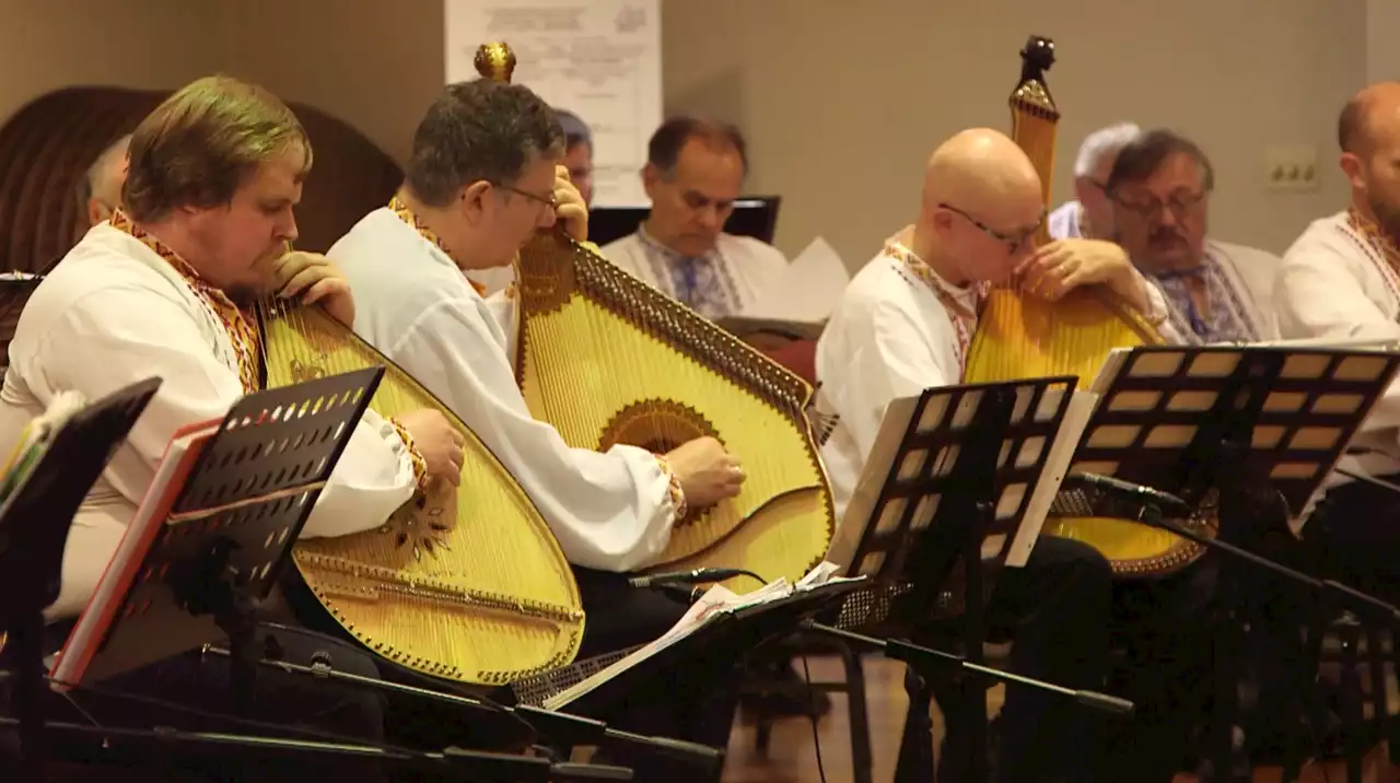 ‘The bandura is uniquely Ukrainian. Russian government cannot take that away:’ Musicians gather in Parma to prep for aid concerts (video)