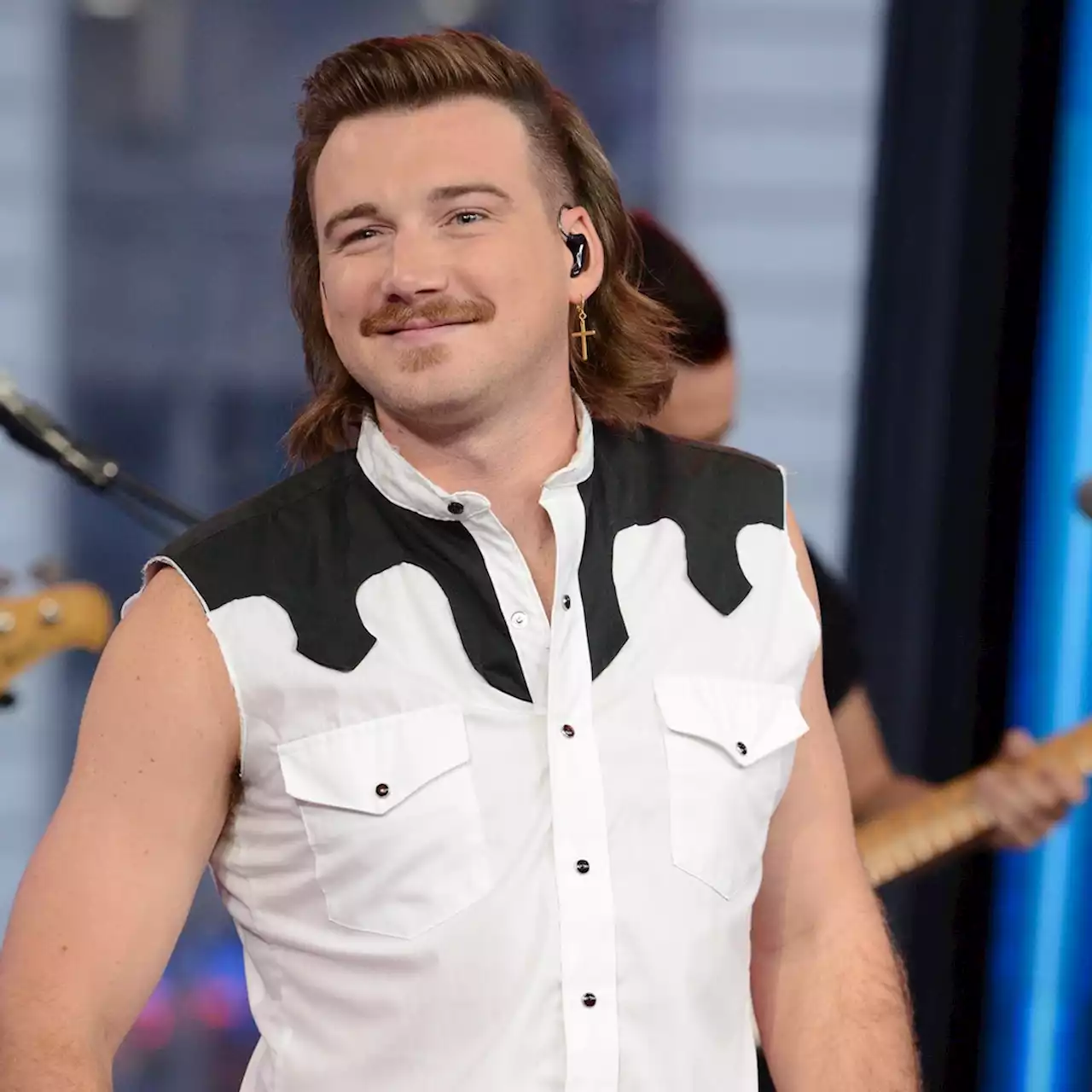 Morgan Wallen Wins ACM Album of the Year at First Award Show Since N-Word Controversy - E! Online