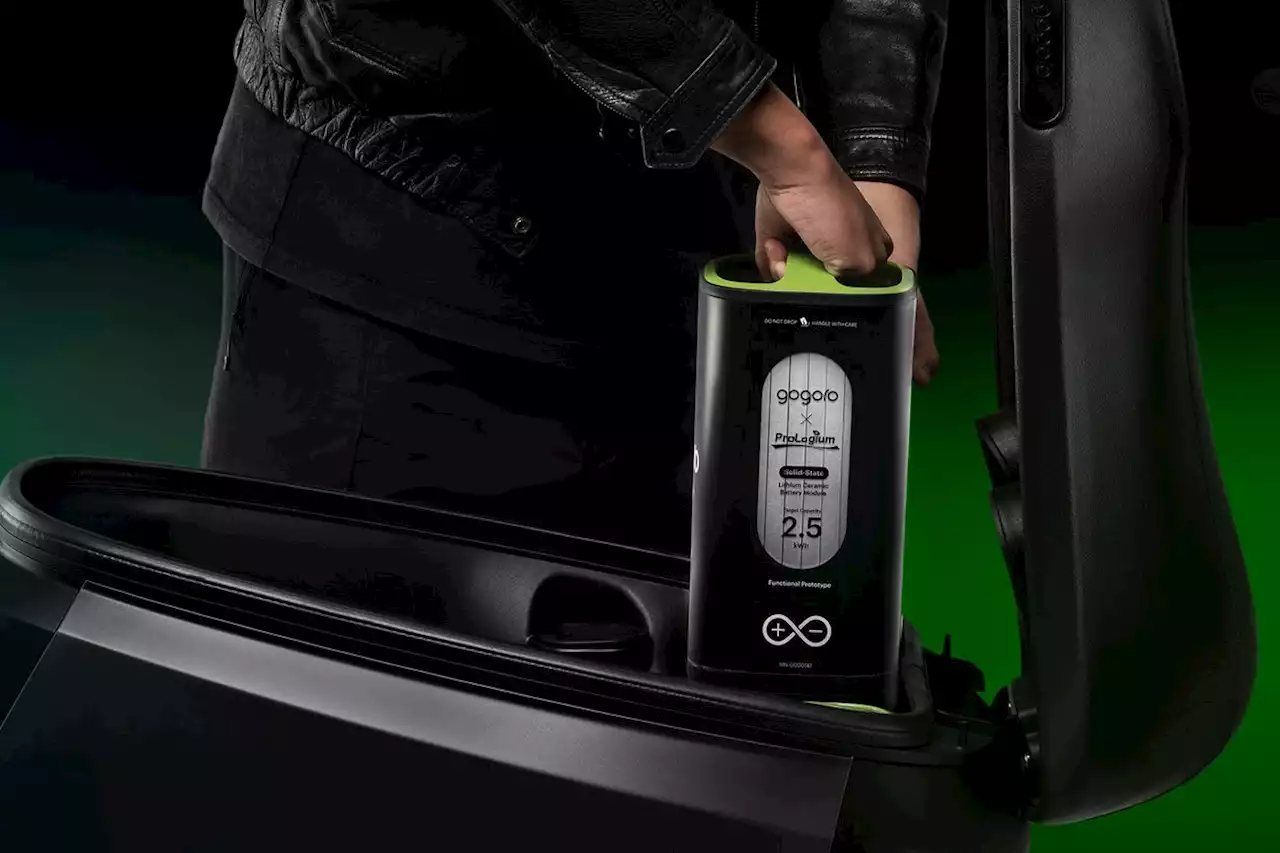 Gogoro unveils the first swappable solid-state EV battery | Engadget