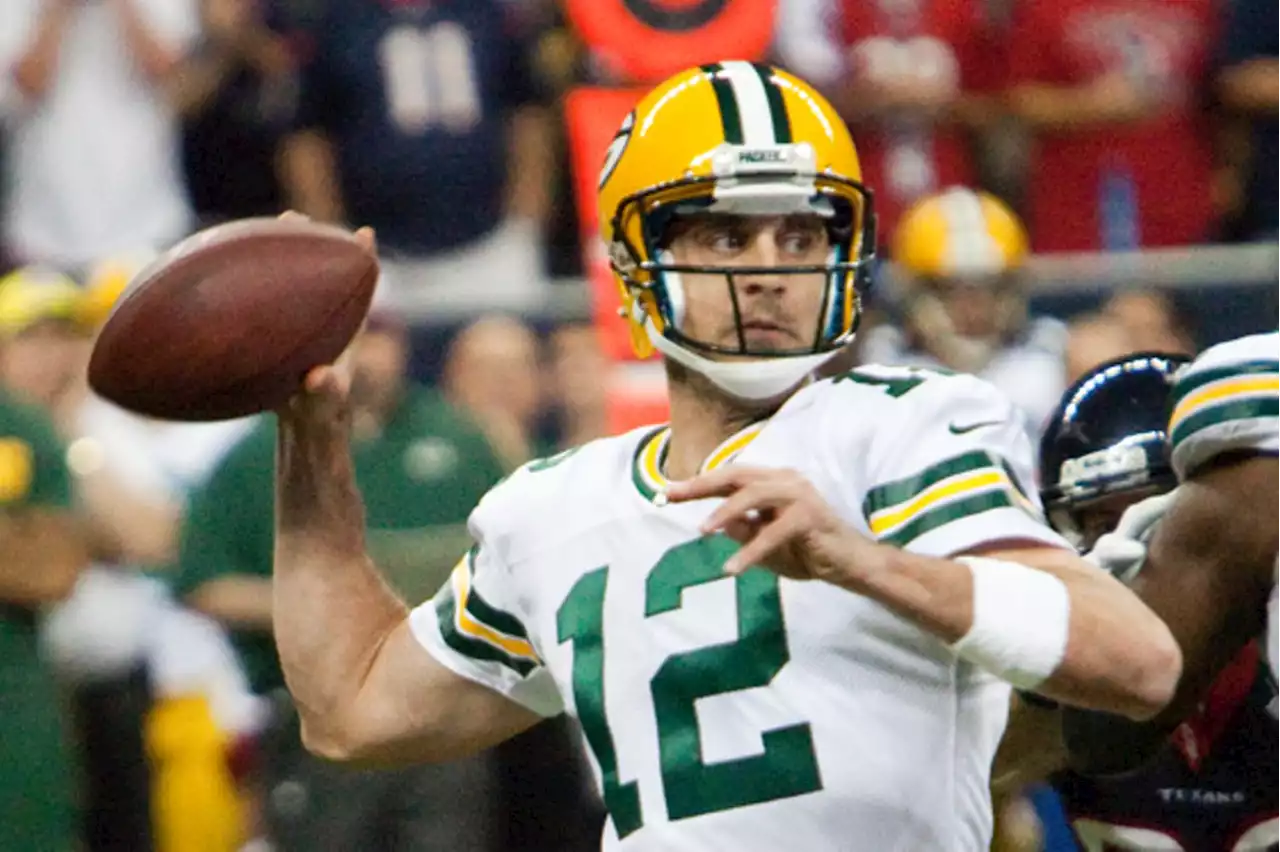 How Aaron Rodgers' Decision Today Affects the Houston Texans