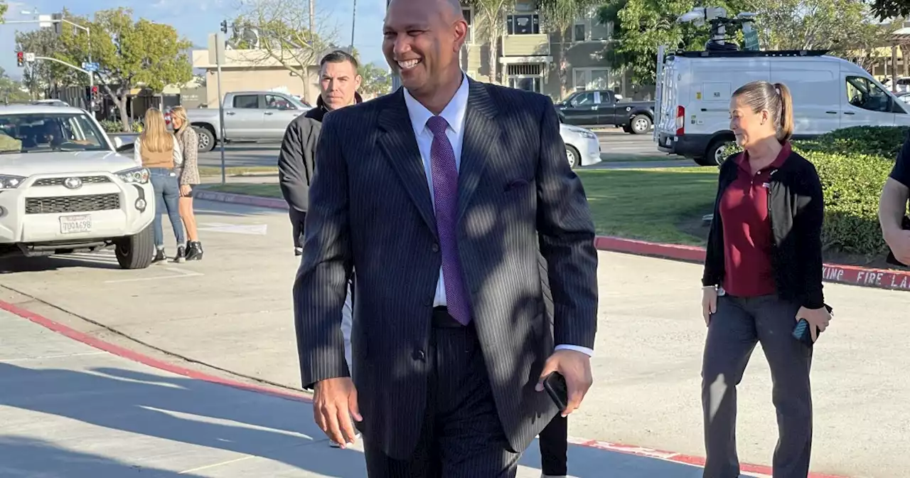 San Diego Unified chooses Dr. Lamont Jackson as new district superintendent