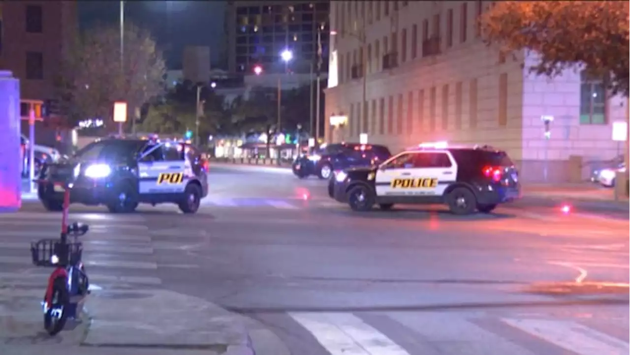 Man shot in back found lying in middle of downtown street, San Antonio police say