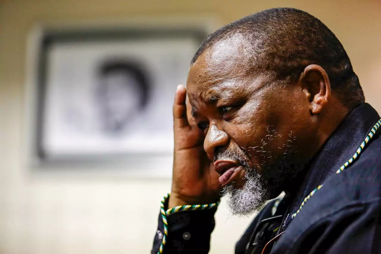 SA must forge ahead with oil and gas exploration, says Gwede Mantashe | Fin24