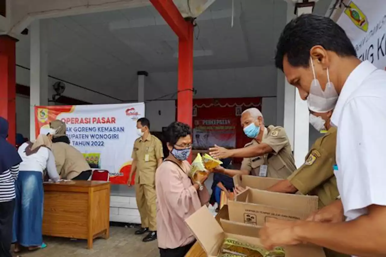 Hanya 2 Jam OP, 1.500 Liter Minyak Goreng di Manyaran Wonogiri Ludes