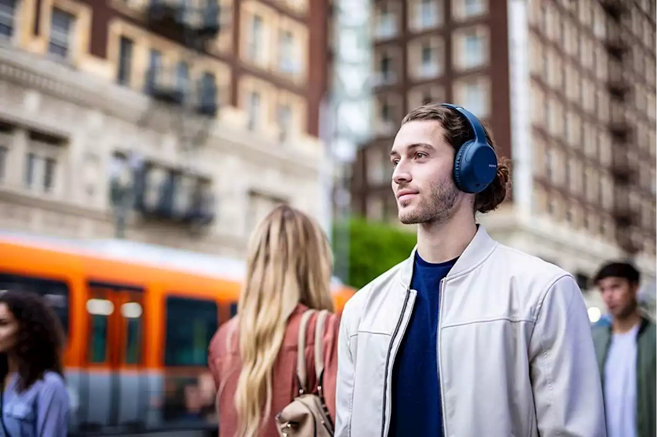 Sony’s Extremely Popular Noise Cancelling Headphones Are Nearly Half Off Right Now