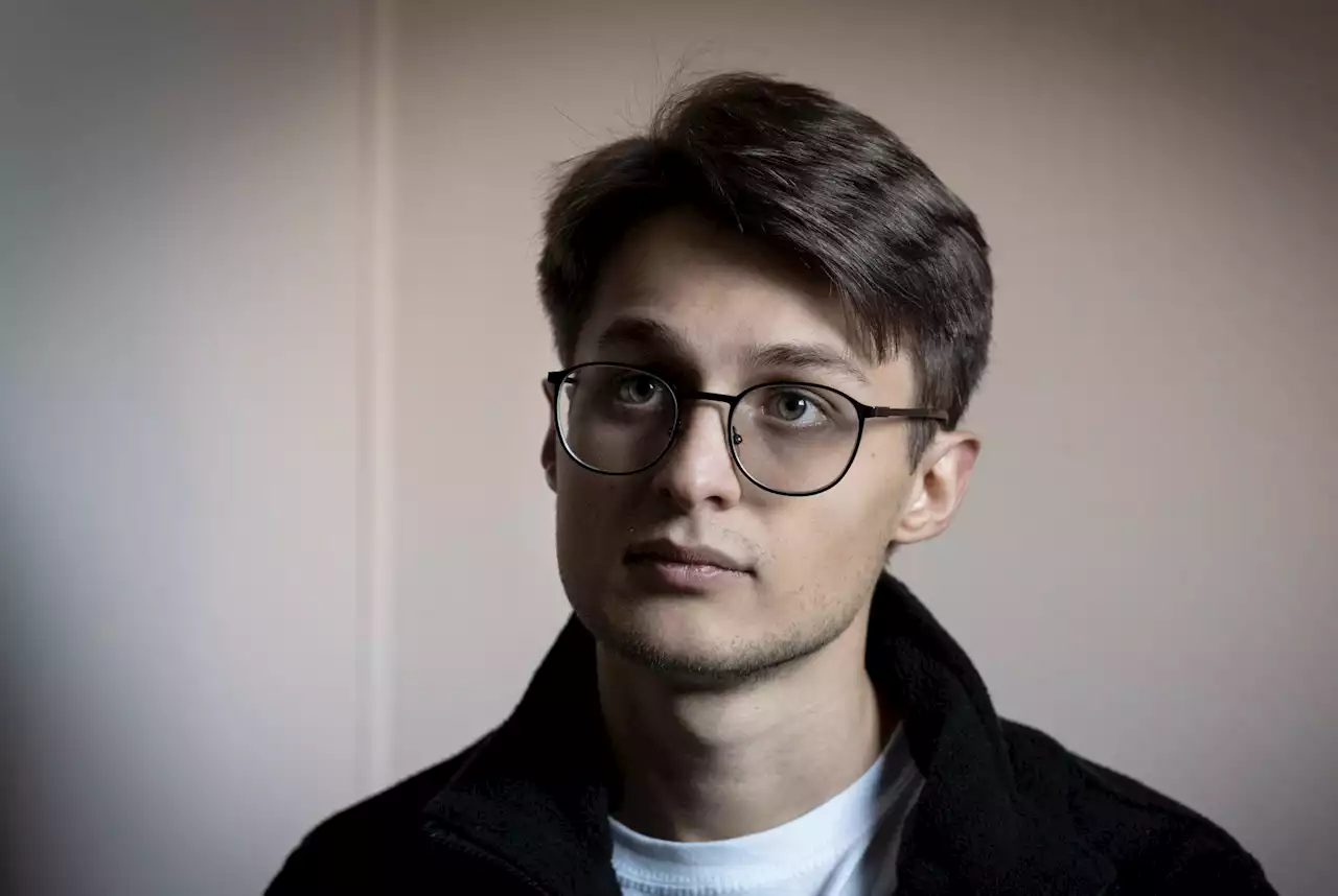 Vlad (21) på mottak i Telemark: Pappa lager molotov-cocktails