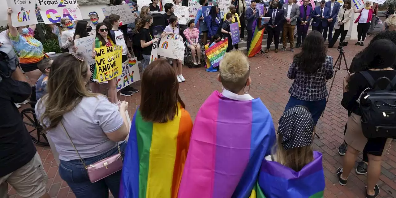 GOP-Led Florida Senate Passes Bill to Restrict Teaching About Sexual Orientation