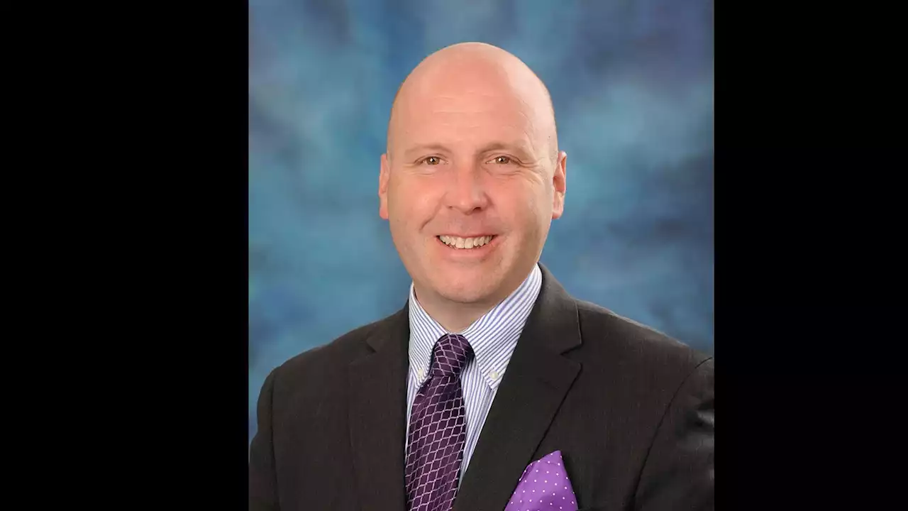 Former State Sen. Tom Cullerton Pleads Guilty to Embezzlement Charge