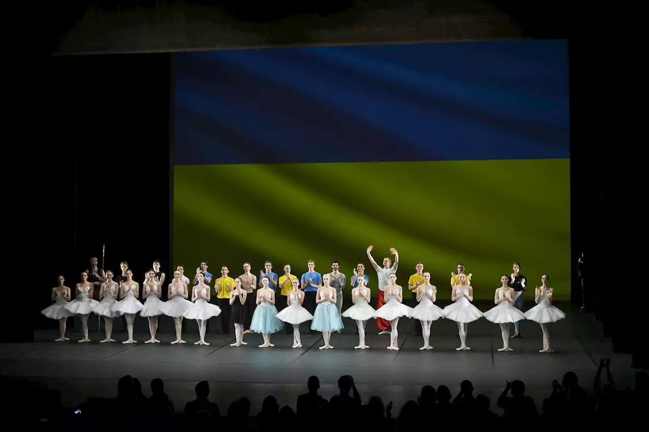 Young Ukrainian dancers, trapped abroad, get Paris residency