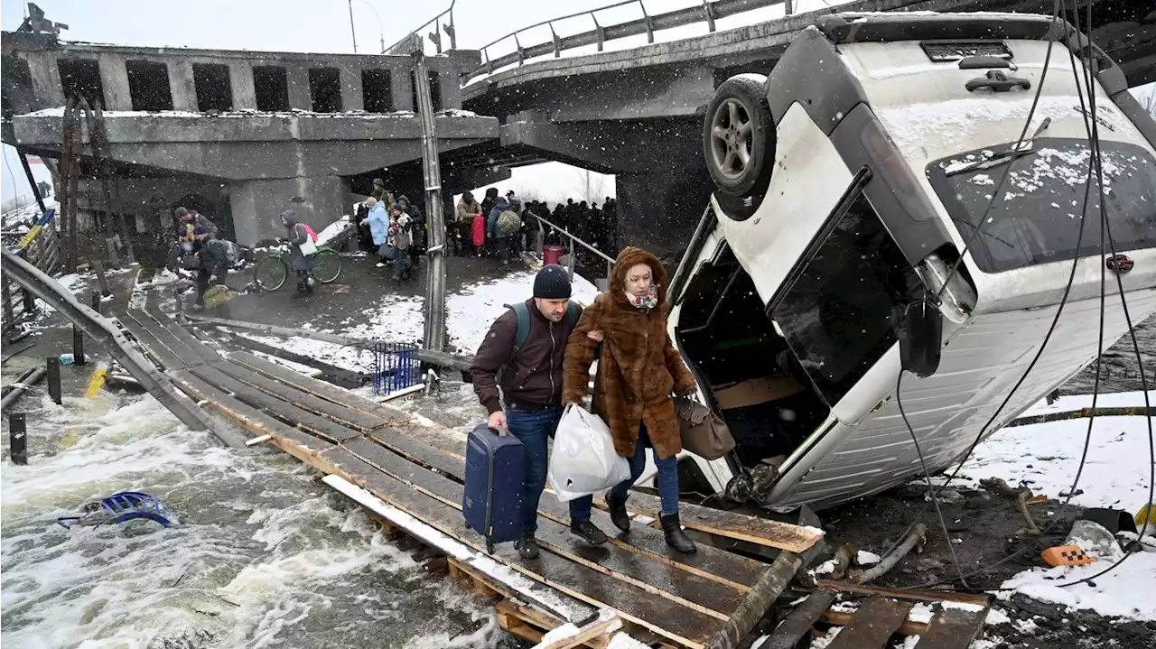 In photos: Ukraine's growing humanitarian crisis