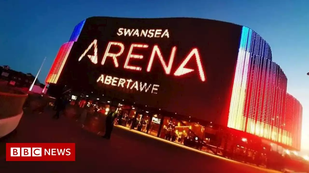 Swansea Arena: Rooms named after councillors plan criticised