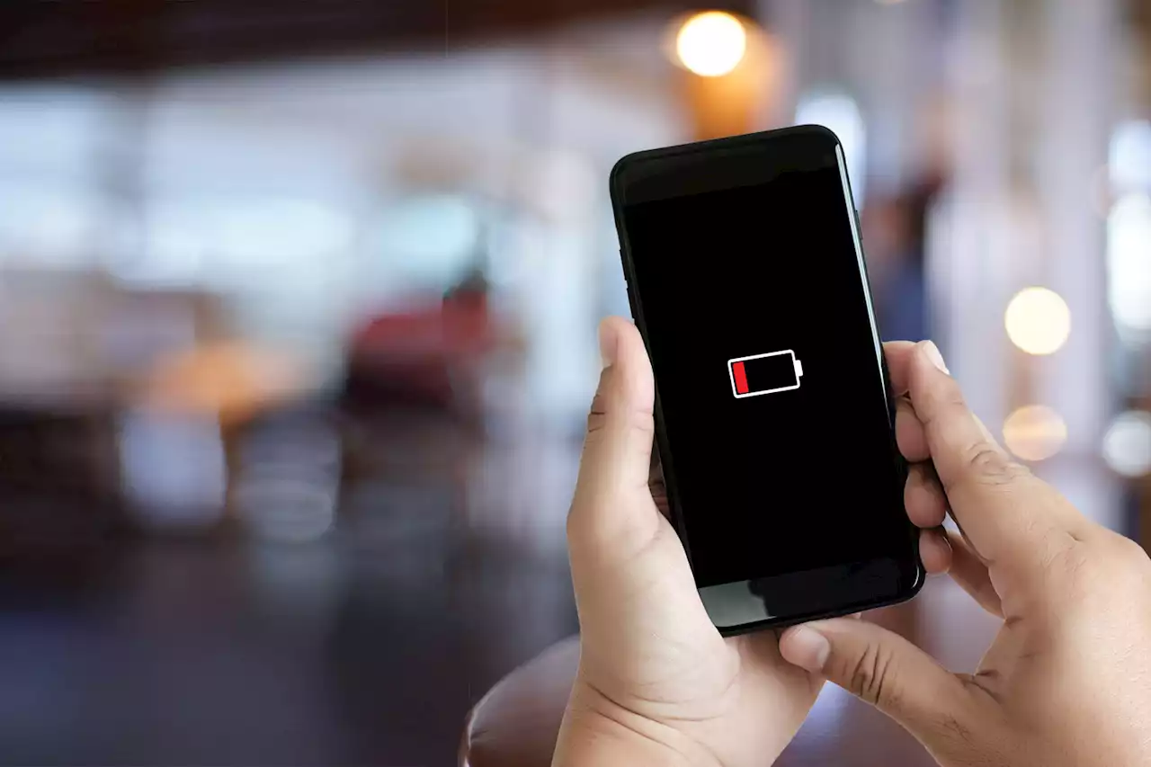 4 ways to improve your phone's battery life