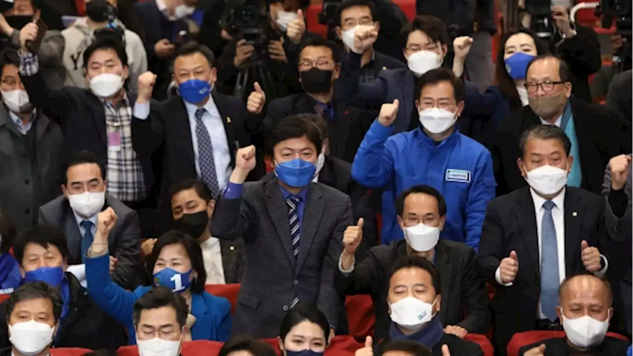Exit polls: Race to elect South Korea leader is too close to call