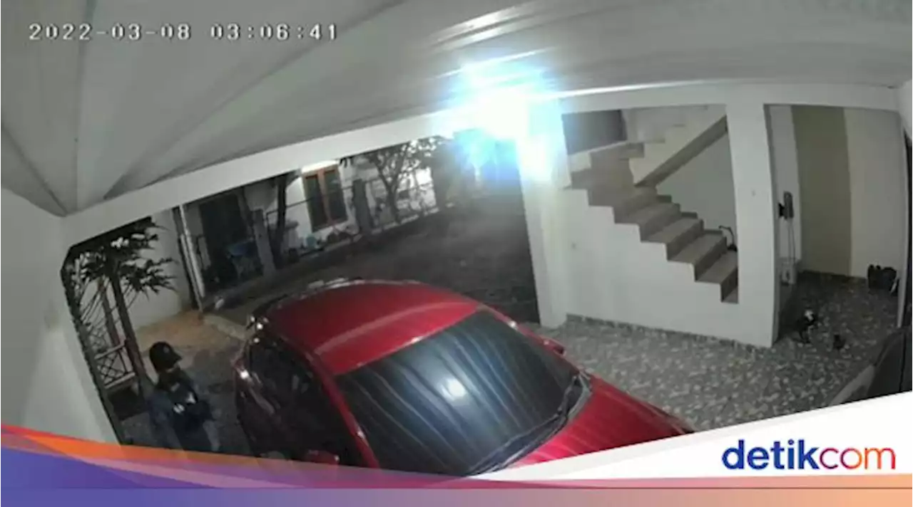 Viral Pencuri Maling 2 Motor Sekaligus di Bekasi, Sempat Ubah Arah CCTV