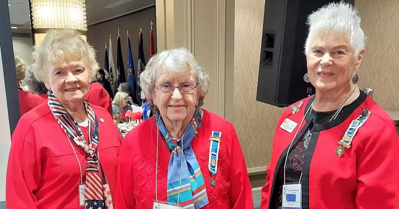 John Coffee DAR members attend state convention