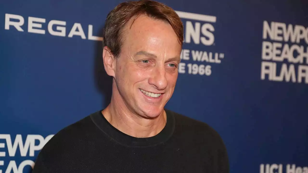 Tony Hawk Staying Optimistic After Breaking Femur: 'I'll Be Back'