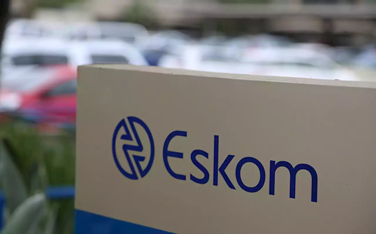 Oberholzer: Eskom using more diesel in an attempt to ease load shedding