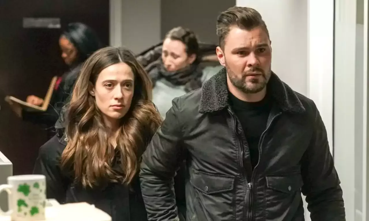 Exclusive Chicago PD S Marina Squerciati And Patrick John Flueger Break Down Rough Episode