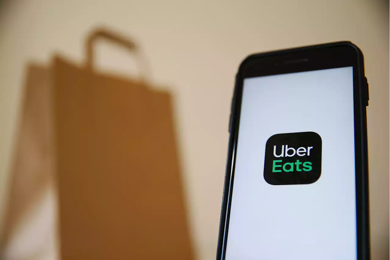 Uber Eats Now Lets Everyone Pay for Their Own Food in a Group Order