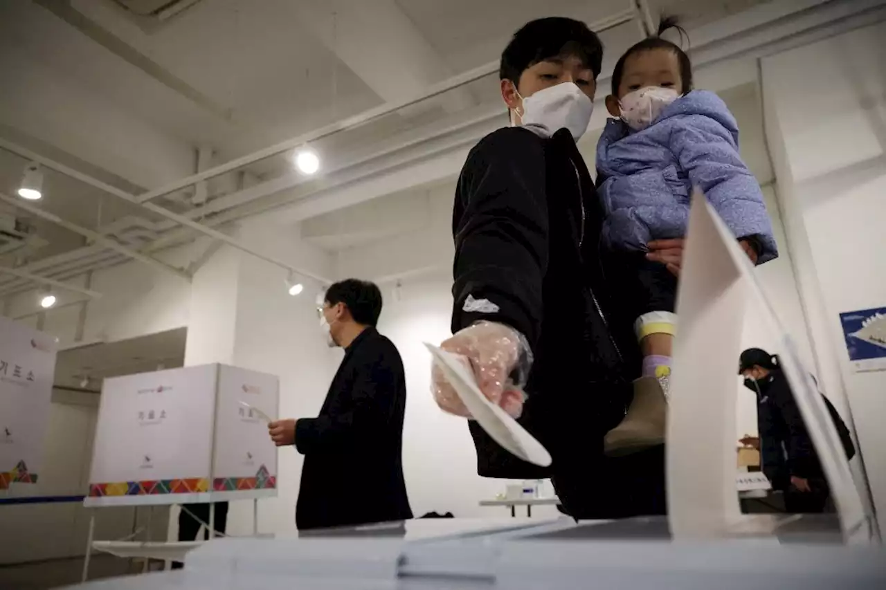 South Korea votes for new leader to tackle COVID-19, soaring house prices, inequality