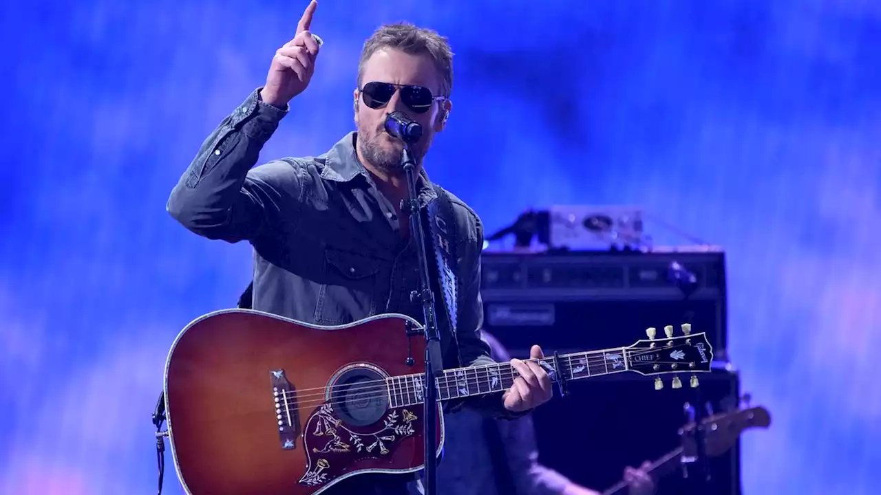 Eric Church cancels San Antonio show to watch UNC-Duke Final Four game