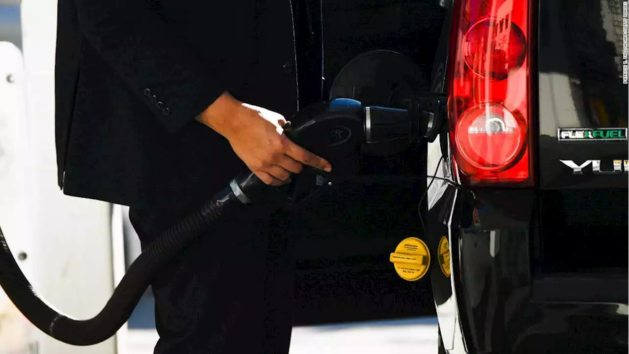 US fuel economy rules will soon require 49 mpg average