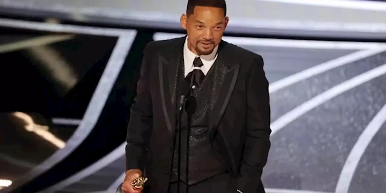 Oscars Producer Says LAPD Was Ready to Arrest Will Smith Over Chris Rock Smack