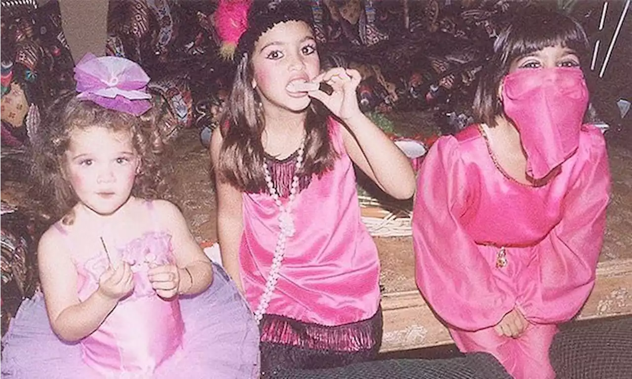 Kim Kardashian appears with sisters in childhood throwback snap