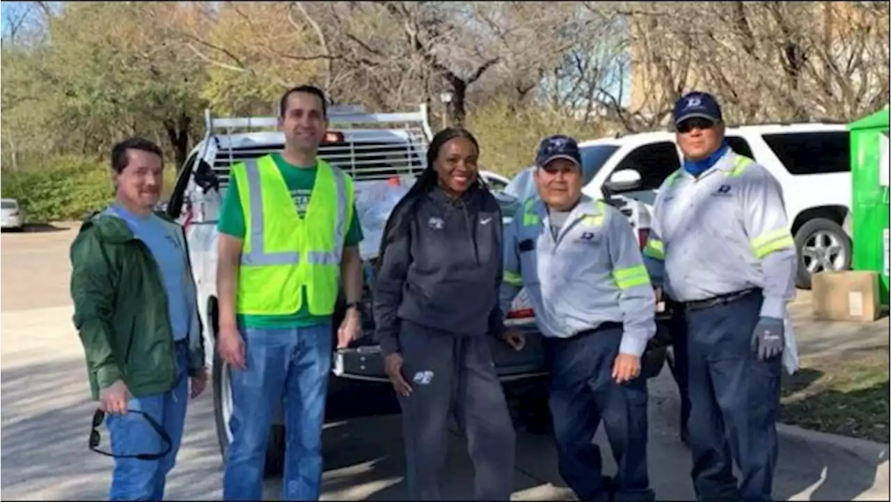 Residents give DeSoto a spring cleaning