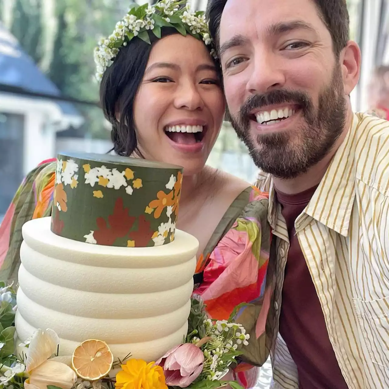 Go Inside Drew Scott and Linda Phan’s Baby Shower - E! Online