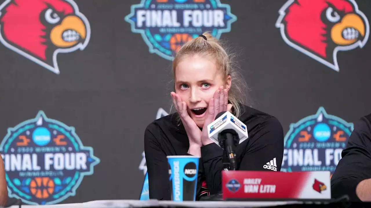 ‘Really Weird’ That Women’s Basketball Teams Are Actually Bringing Madness to March